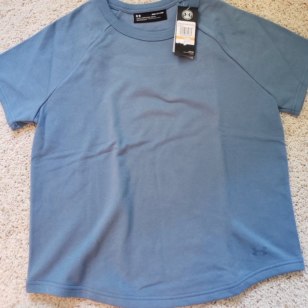 Under armour workout top